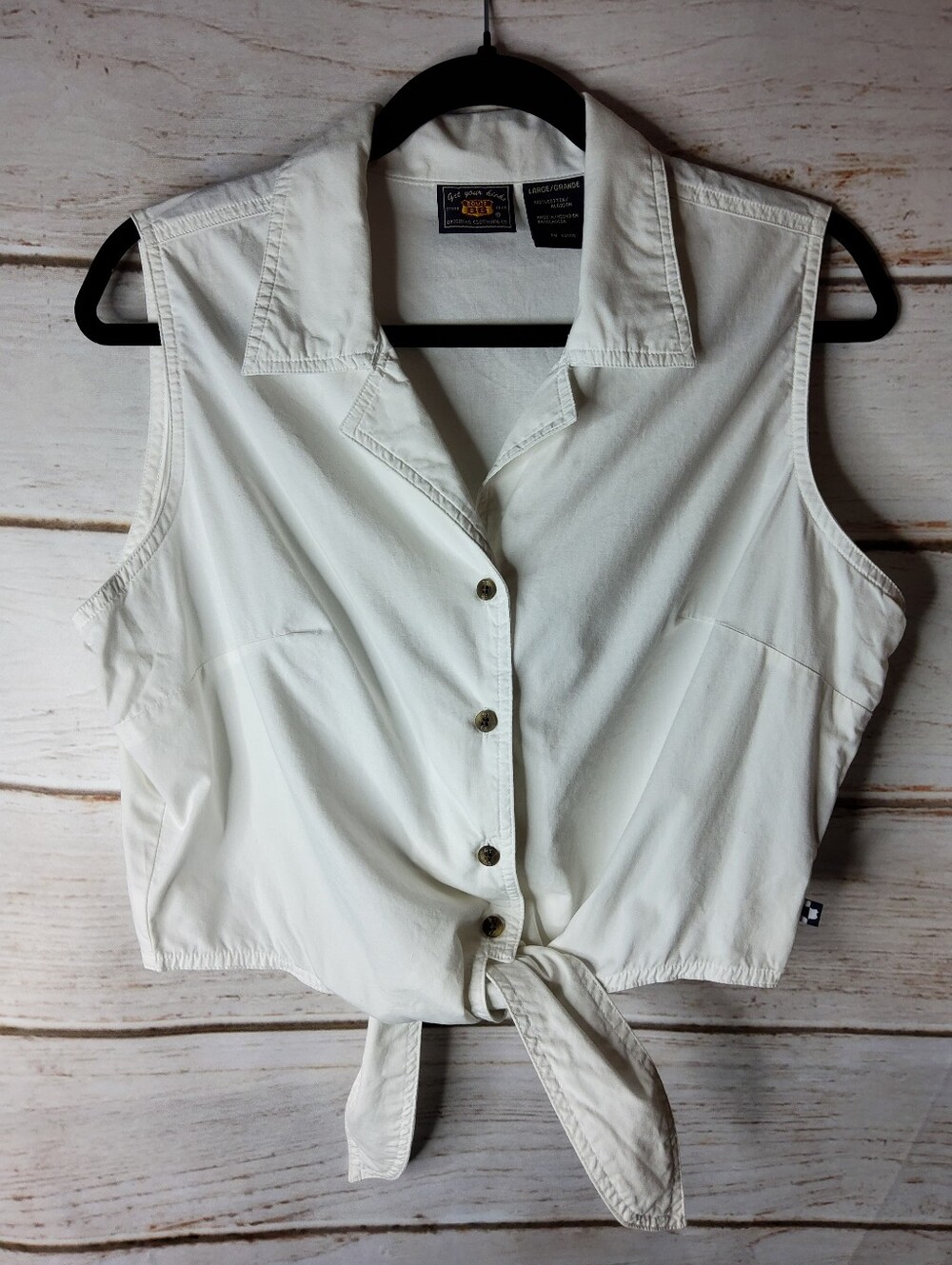Route 66 Vintage White Sleeveless Tie-Front Button Down Top